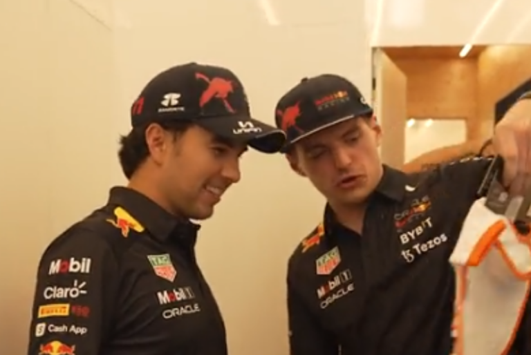 Verstappen y Red Bull dan tierna sorpresa a Checo Pérez: VIDEO