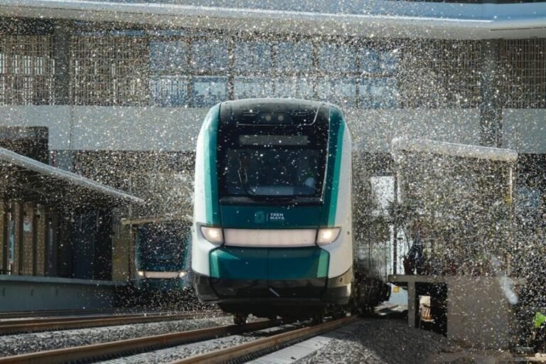 “Inauguración Histórica: Así Fue el Primer Viaje del Tren Maya. Un Nuevo Capítulo para el Desarrollo del Sureste Mexicano”