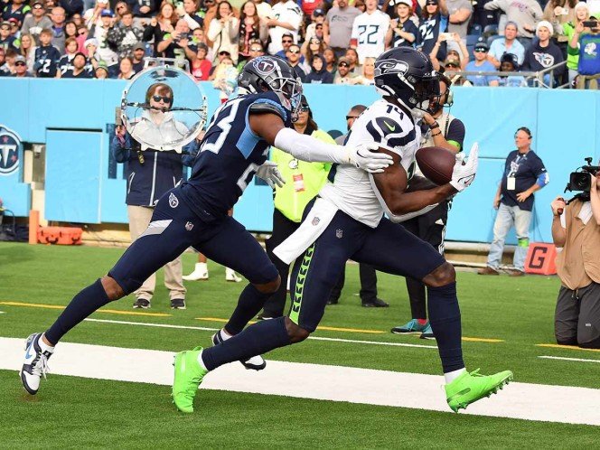 “Playoffs en la Mira: Seattle Seahawks Vence a Titans”