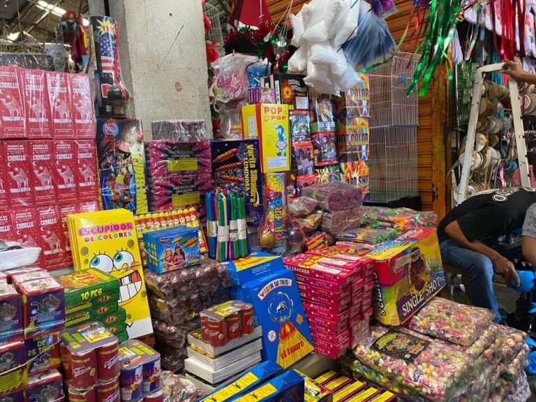 SANCIONAN PUESTOS DE PIROTECNIA POR VENDER PRODUCTOS PROHIBIDOS EN YUCATÁN
