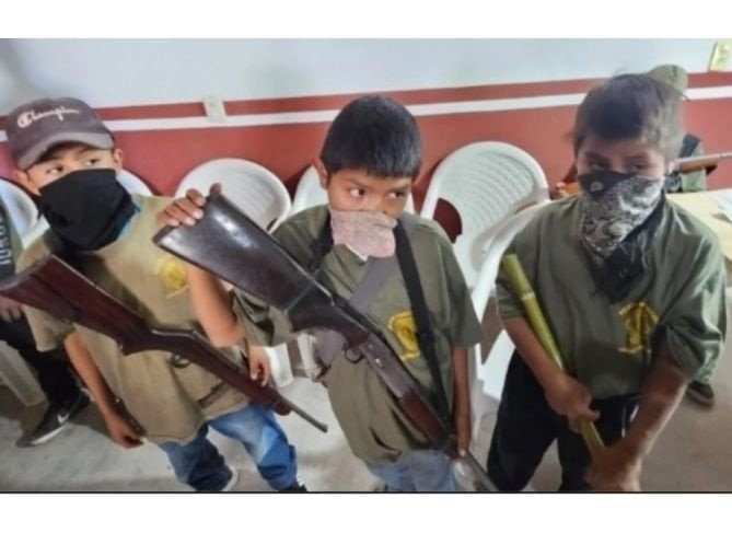 “Fiscalía de Guerrero investiga armamento de niños en comunidad de Ayahualtempa”