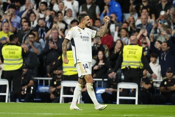 “Real Madrid avanza a la final tras superar al Atlético en una batalla de goles en la Supercopa de España”