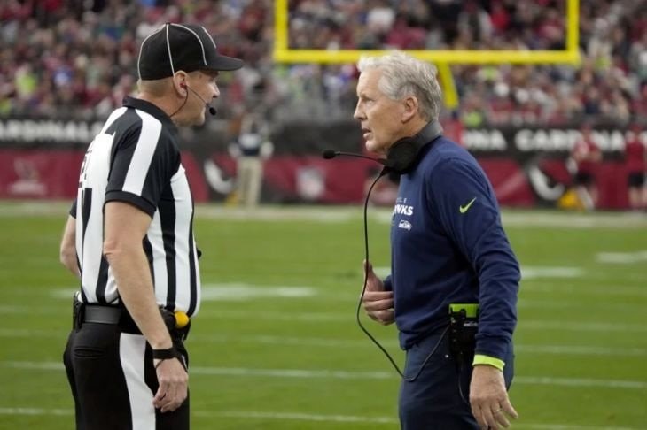 “Cambio de Era en Seattle: Pete Carroll Deja el Cargo de Entrenador en Jefe”