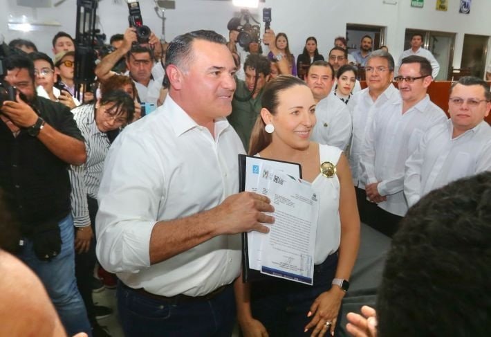 Renán Barrera Concha oficializa candidatura a gubernatura de Yucatán