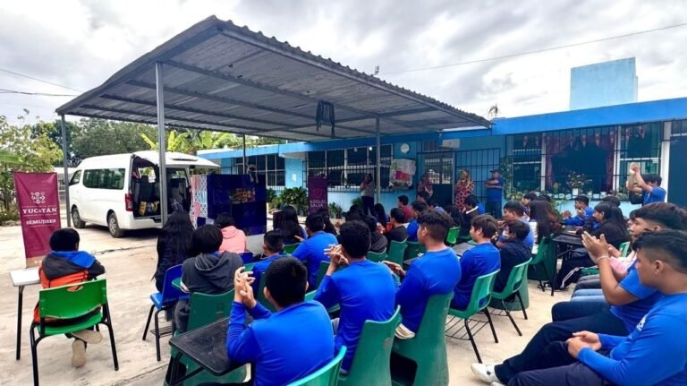 Fortalecen en Yucatán la prevención de violencias entre adolescentes