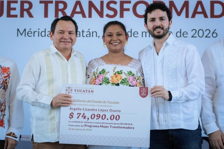 Impulsan a mujeres empresarias en Yucatán: entregan créditos del programa Mujer Transformadora