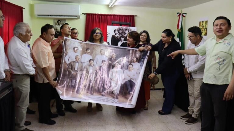 Rinden homenaje a Rosa Torre González con muestra histórica en el Archivo General de Yucatán