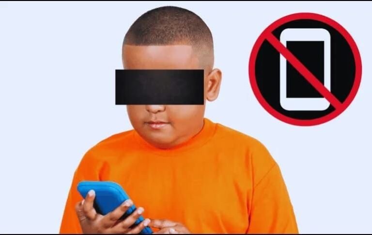 Sheinbaum abre debate sobre celulares en escuelas, pero descarta prohibirlos por ley