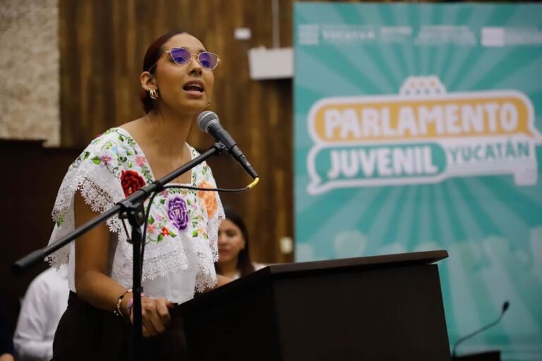 Más de 100 jóvenes inician formación legislativa rumbo al Parlamento Juvenil 2026